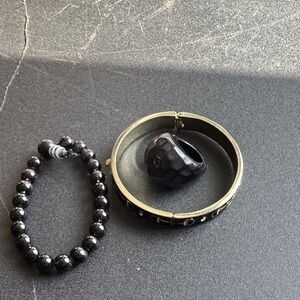 Elegant Black Jewelry Set